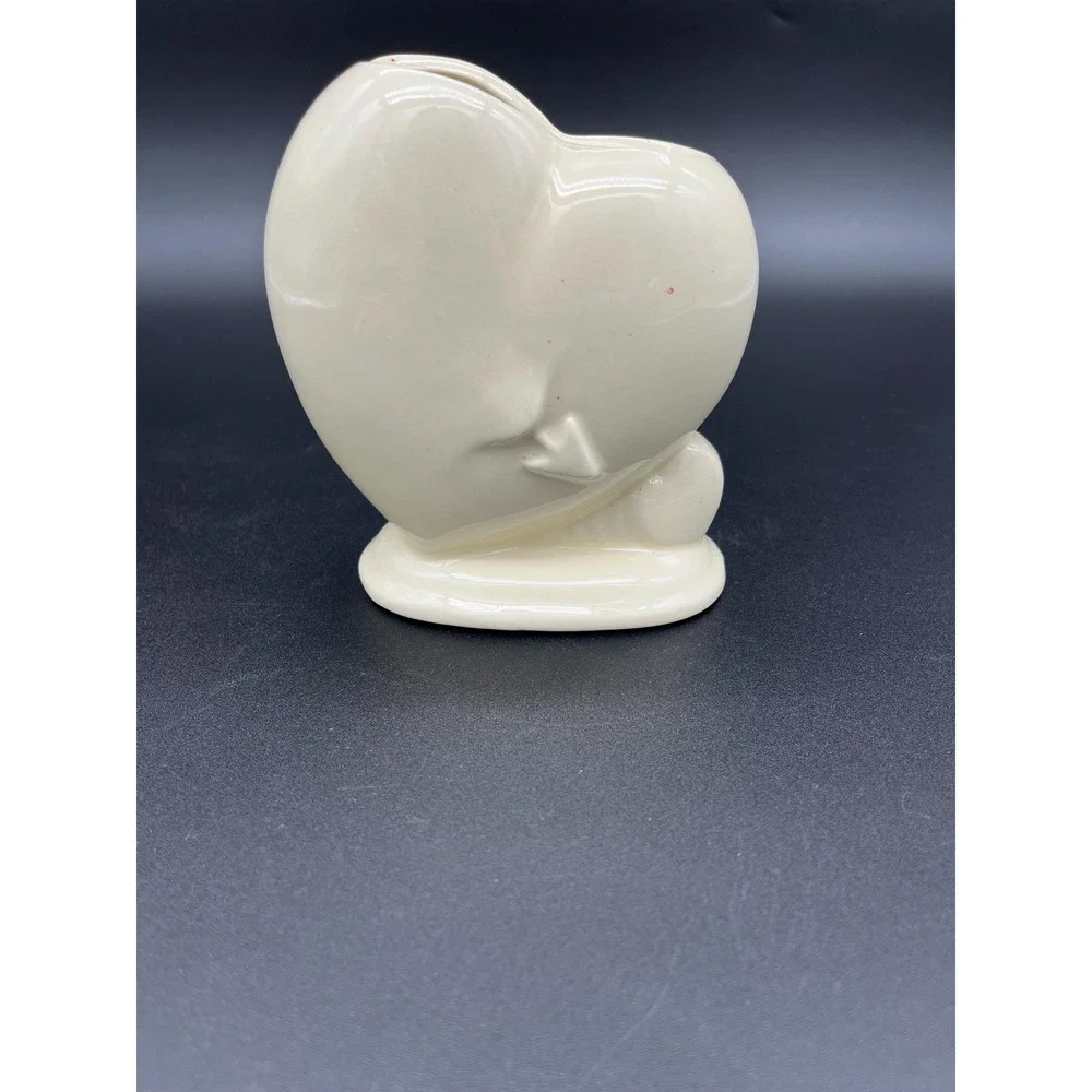 Heart Shaped Vase: 1950s Style, Cupid's Arrow Pottery – Vintage Home Decor